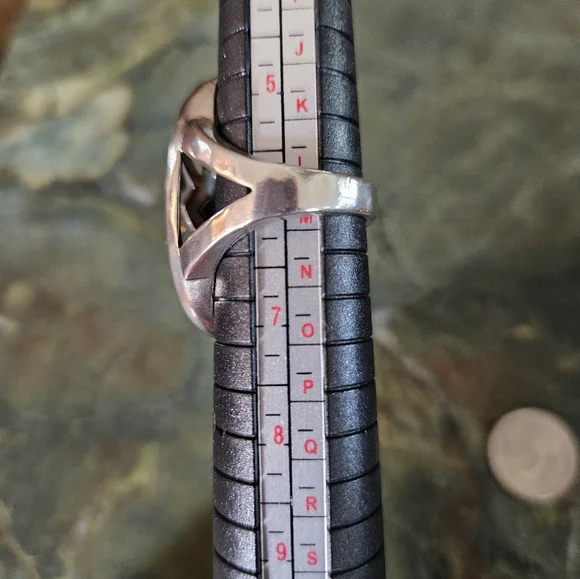 HTF Silpada .925 Sterling Silver Geometric Cut Out Statement Ring R3548 - Picture 5 of 6